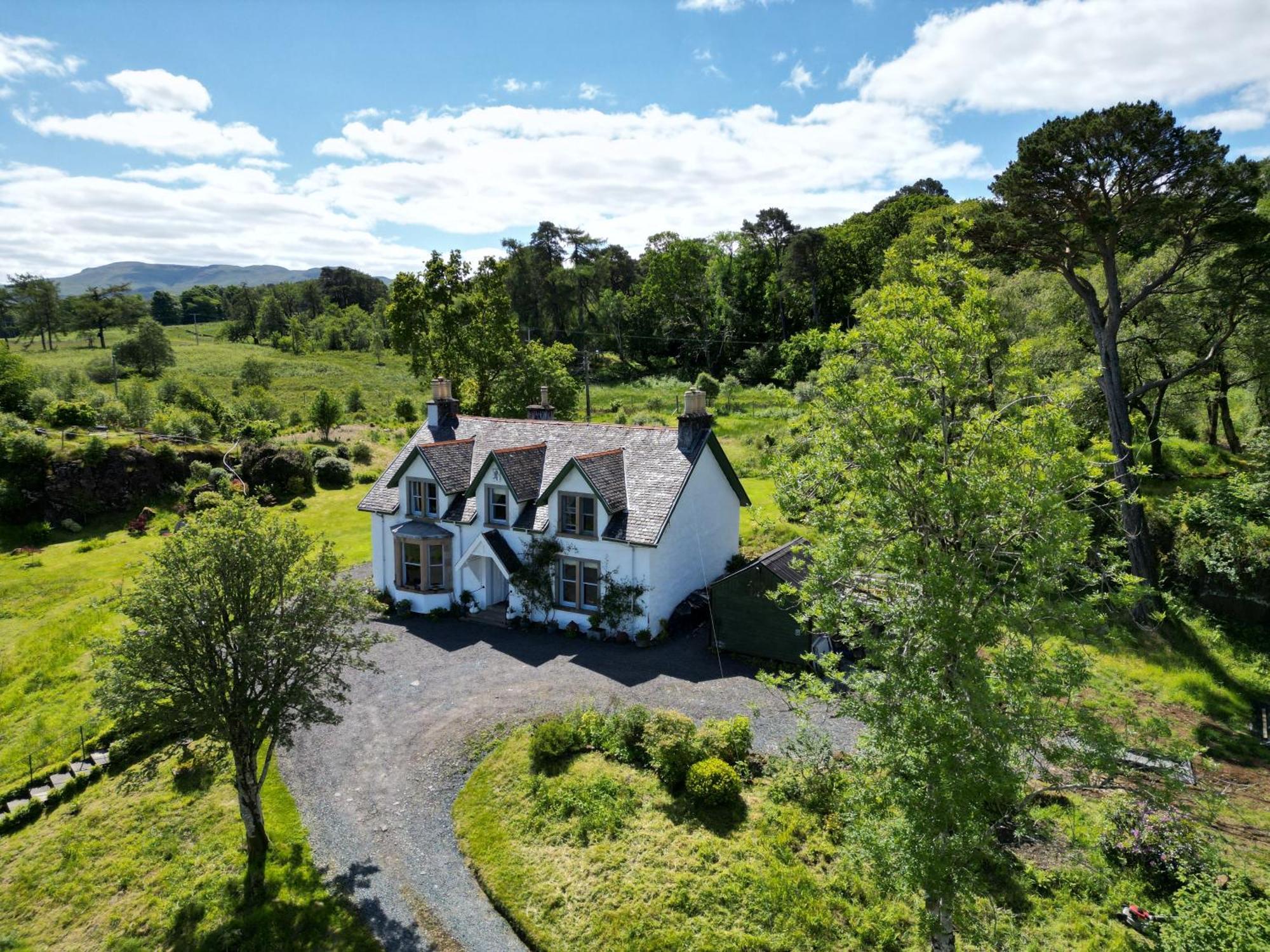 Glenaros Lodge Salen  外观 照片